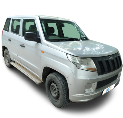 Mahindra TUV300-img